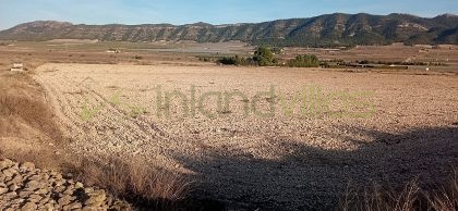 Grondstuk in Salinas