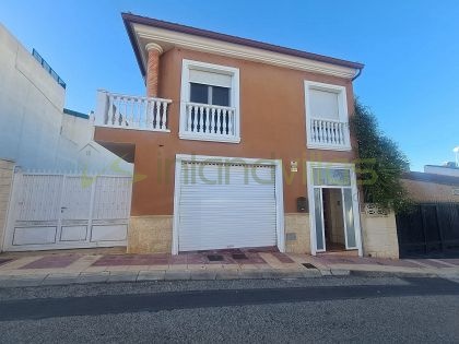 Rijwoning in Sax