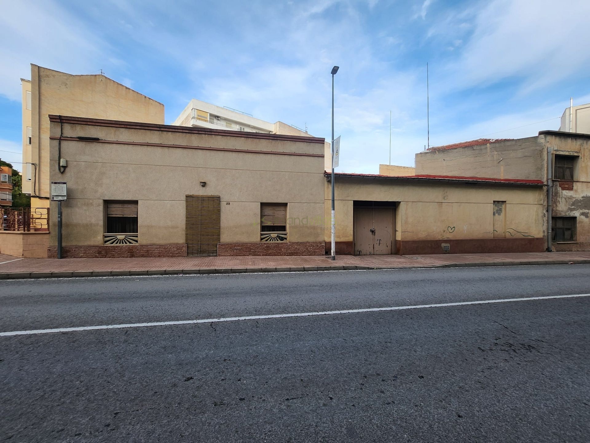 Large townhouse with outdoor space in central Monovar - Inland Villas Spain