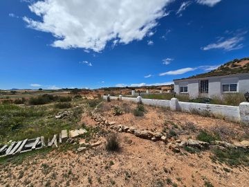 Charming Chalet with Stunning Views – Just Outside Pinoso - Inland Villas Spain