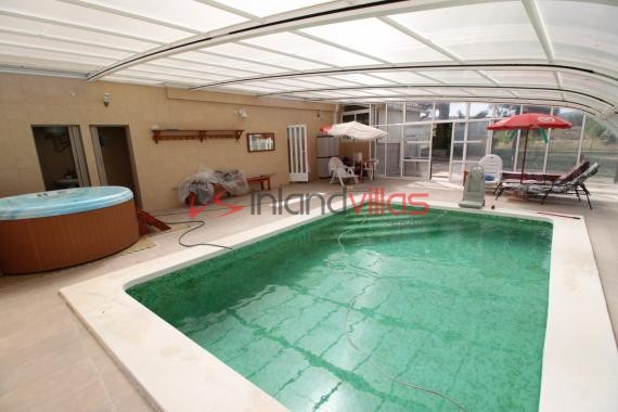 Solar Villa Pool & Jacuzzi, Monovar, Alicante