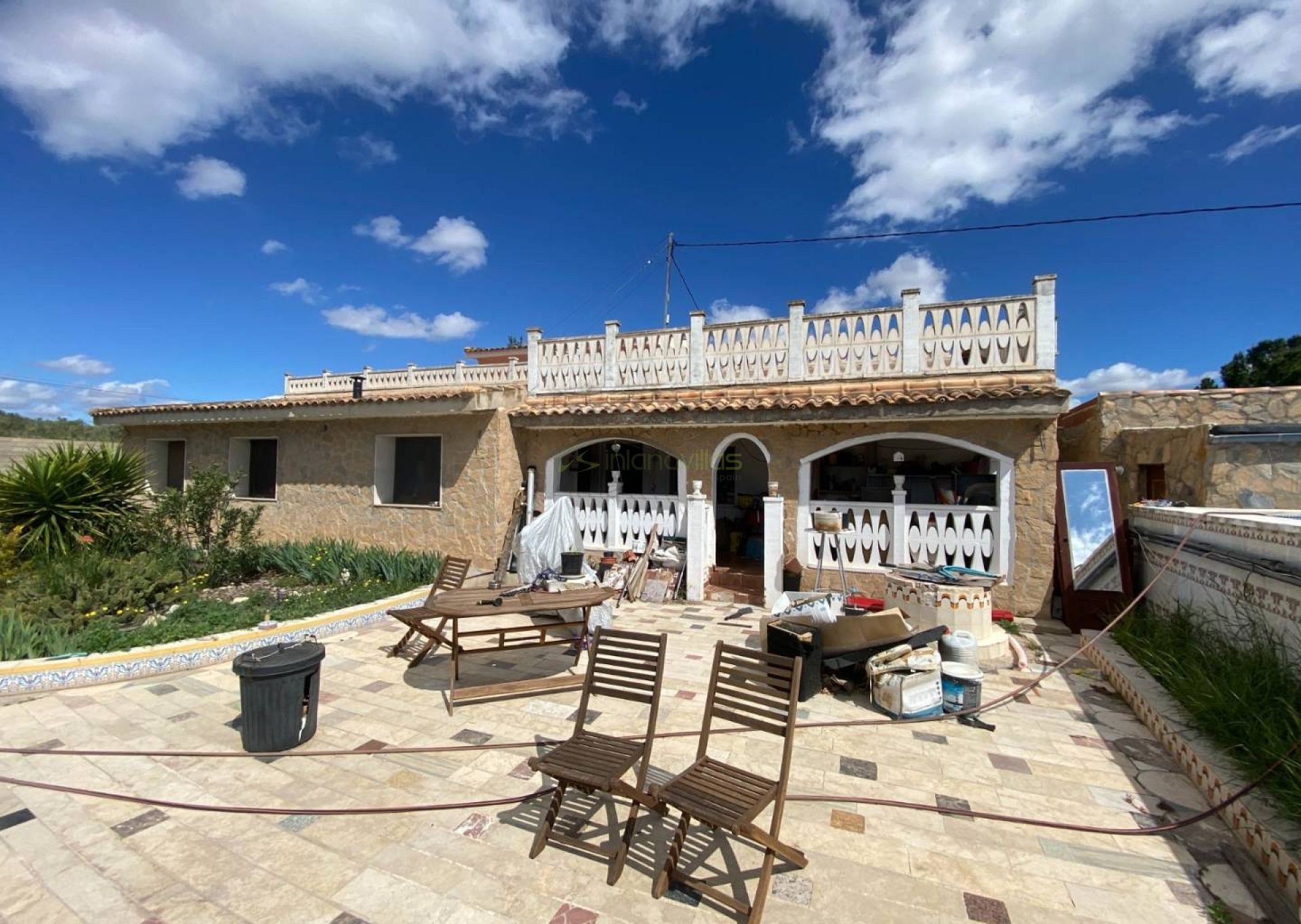 Maison de 3 chambres avec un appartement annexe de 2 chambres et un studio d'une chambre - Inland Villas Spain
