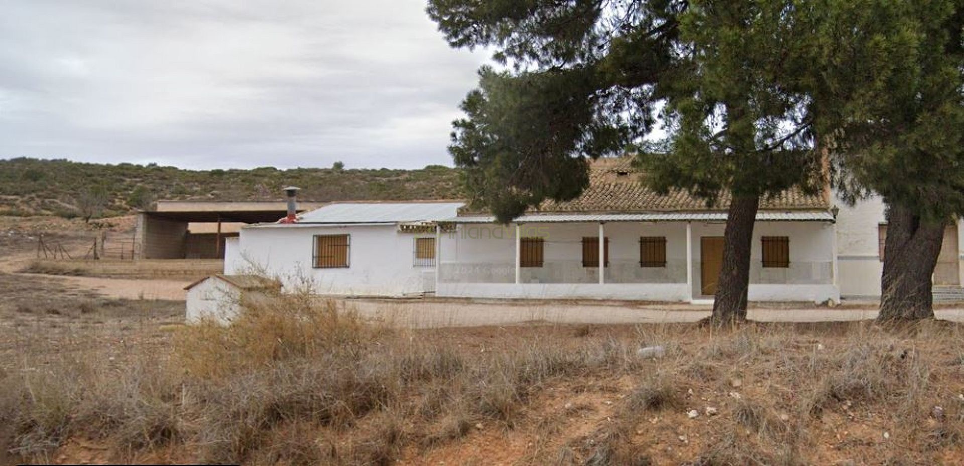 Country House on a 23 Hectare Plot - Inland Villas Spain