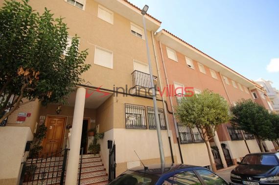 Large Town House with private terraces in Yecla, Murcia