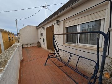 Large apartment with second lounge room - Inland Villas Spain
