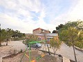 Fantástica casa de campo para reformar cerca de Pinoso in Inland Villas Spain