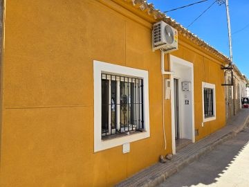 Preciosa casa de 3 dormitorios totalmente reformada en Baños de Fortuna