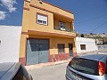 Large townhouse with great business prospects  in Inland Villas Spain