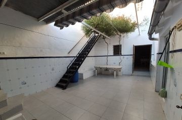 5 Bedroom townhouse with patio - Inland Villas Spain