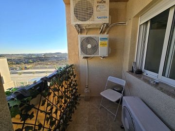 3 Bedroom apartment on the edge of town with large private outdoor space - Inland Villas Spain