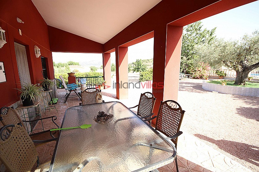 Detached Villa with a pool near Monovar and Pinoso in Inland Villas Spain