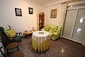 Massives Stadthaus mit Geschäftsmöglichkeit in Monovar in Inland Villas Spain