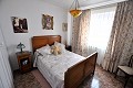 Herenhuis met 4 slaapkamers in Sax in Inland Villas Spain