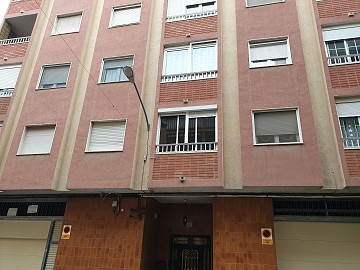 3 bed apartment in Villena 