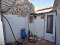 Reihenhaus zum Restaurieren in Salinas bei Sax in Inland Villas Spain