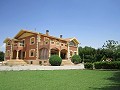 6 Bed Mansion 3km from Yecla in Inland Villas Spain