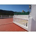 Belle propriété de village avec immense terrasse sur le toit in Inland Villas Spain