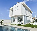 Stilvolle Villa mit 4 Schlafzimmern und 3 Bädern in Gran Alacant in Inland Villas Spain