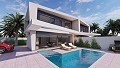 Villa de lujo en Gran Alacant, 2/4 dormitorios, piscina privada y paseo a la playa  in Inland Villas Spain
