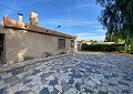 4 Bed Villa in Sax with Swimming Pool & Garage in Inland Villas Spain