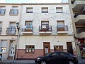 Plaza Townhouse with 5 Bedrooms in Ayora in Inland Villas Spain