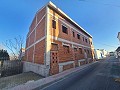 4 Reihenhäuser einzeln oder als Grundstück zu verkaufen in Inland Villas Spain