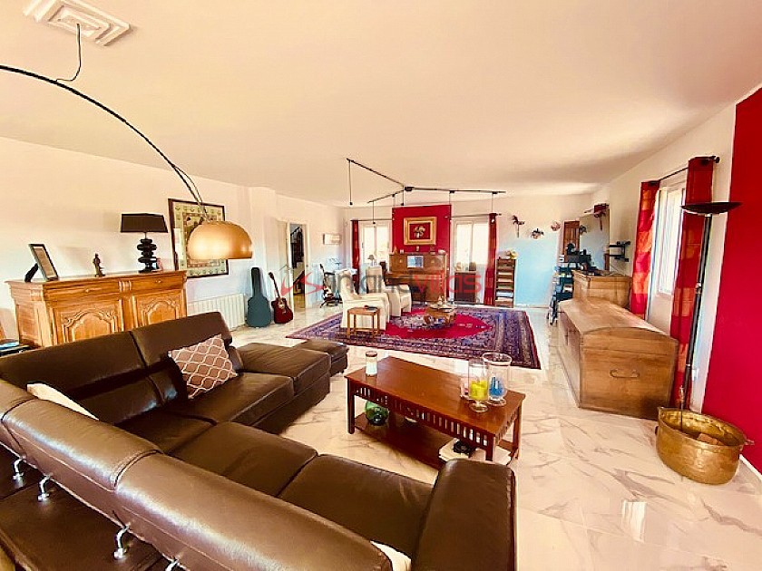Luxury Villa in an exceptional location in Inland Villas Spain
