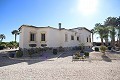 Grote vrijstaande villa met 7 bedden in Catral in Inland Villas Spain