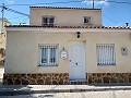 Schönes Stadthaus mit 3 Schlafzimmern in Inland Villas Spain