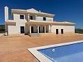 Nieuwbouw met zwembad in Pinoso in Inland Villas Spain