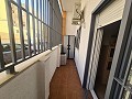 Apartamento en Planta Baja de 2 Dormitorios con ascensor y piscina in Inland Villas Spain