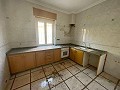 Casa adosada de 5 dormitorios y 2 baños que necesita reforma in Inland Villas Spain