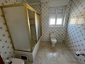 Maison de ville de 5 chambres et 2 salles de bain à rénover in Inland Villas Spain