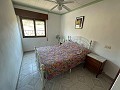 Dorpshuis met 4 slaapkamers in Pinoso in Inland Villas Spain