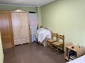 Groot appartement met 3 slaapkamers in het centrum van Aspe met garage in Inland Villas Spain