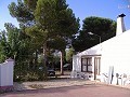 Villa de 4 dormitorios Villa de 2 baños con piscina, que necesita un poco de TLC in Inland Villas Spain