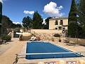 Oude finca volledig gerenoveerd met zwembad en originele bodega in Inland Villas Spain