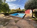 4-Bett-Villa mit zwei Pools und Tennisplatz in Inland Villas Spain