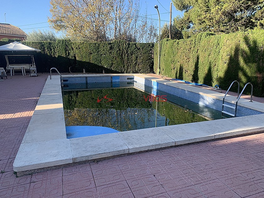 Stunning 5 bedroom 3 bathroom Villa with Pool and Tennis court. in Inland Villas Spain