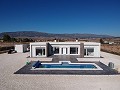 Nieuwbouw Moderne villa in Pinoso met zwembad en perceel inbegrepen in Inland Villas Spain