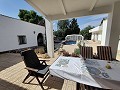 Vrijstaande villa in Fortuna met gastenverblijf, zwembad en toeristenvergunning in Inland Villas Spain