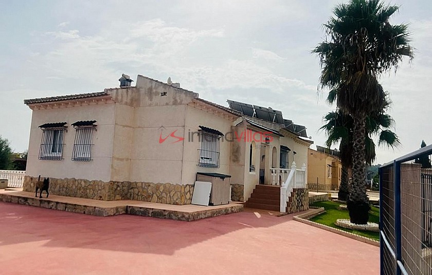 Beautiful 3 Bedroom 2 Bathroom Country House with character. in Inland Villas Spain