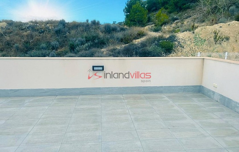​Lovely Spacious bright Villa with 4 Bedrooms, with the option of up to 5 Bedrooms. in Inland Villas Spain