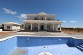 Neubauvilla 195m2 mit Pool und Grundstück in Inland Villas Spain
