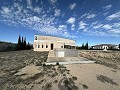 Incroyable demeure moderne à Yecla in Inland Villas Spain