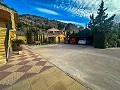 Prachtige villa in Petrer met zwembad en prachtig uitzicht in Inland Villas Spain