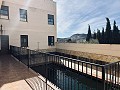 Muy bonito apartamento dúplex con solárium, plaza de aparcamiento y piscina comunitaria en La Canalosa in Inland Villas Spain