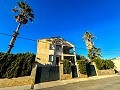 Schönes Einfamilienhaus mit Garage in Salinas in Inland Villas Spain
