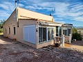 2 Bedroom house with 1 bedroom guest house and pool in Inland Villas Spain