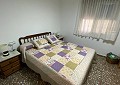 Villa mit 3 Schlafzimmern und 1 Bad in toller Lage mit Pool und Gästehaus auf 2 Etagen in Sax in Inland Villas Spain